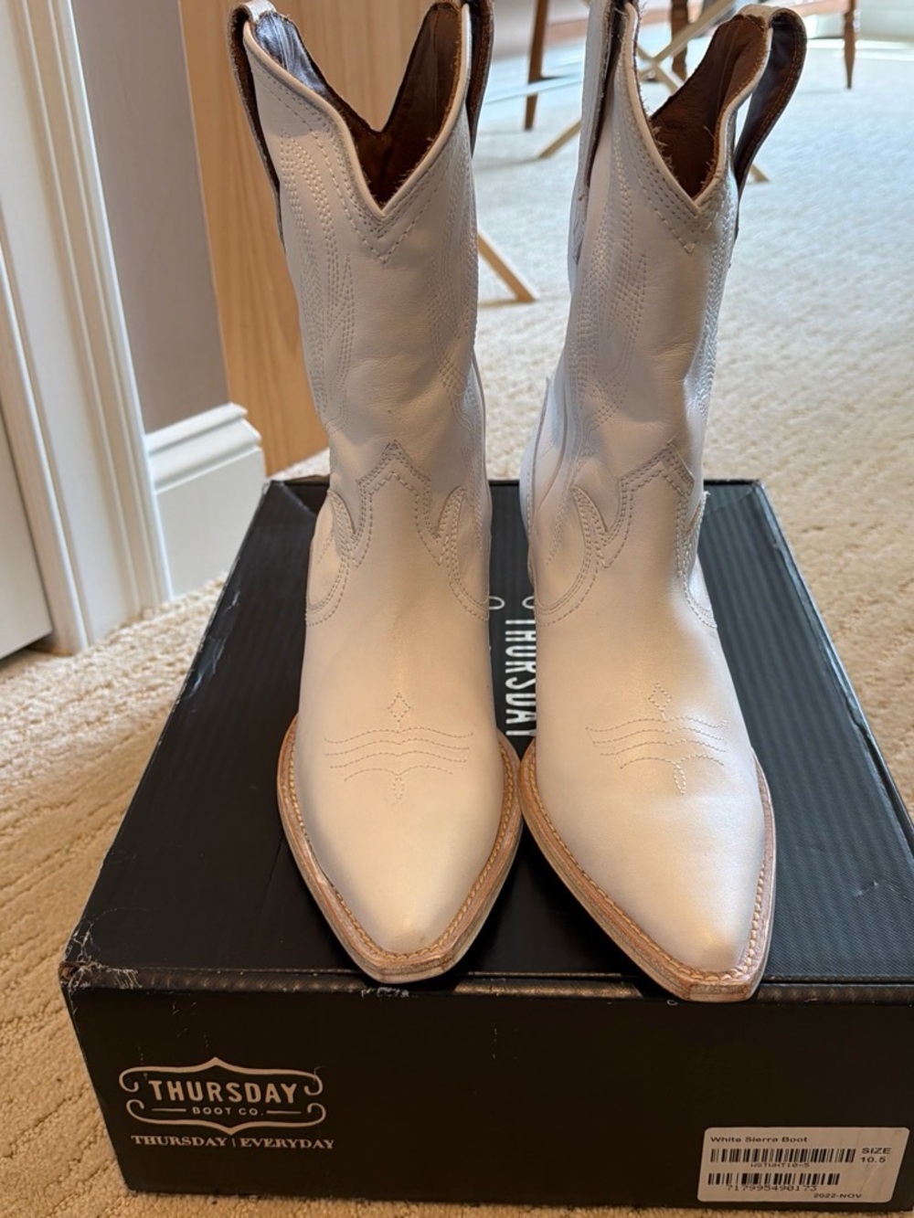 Thursday Boot Company White Pointed-Toe Western Ankle Boots